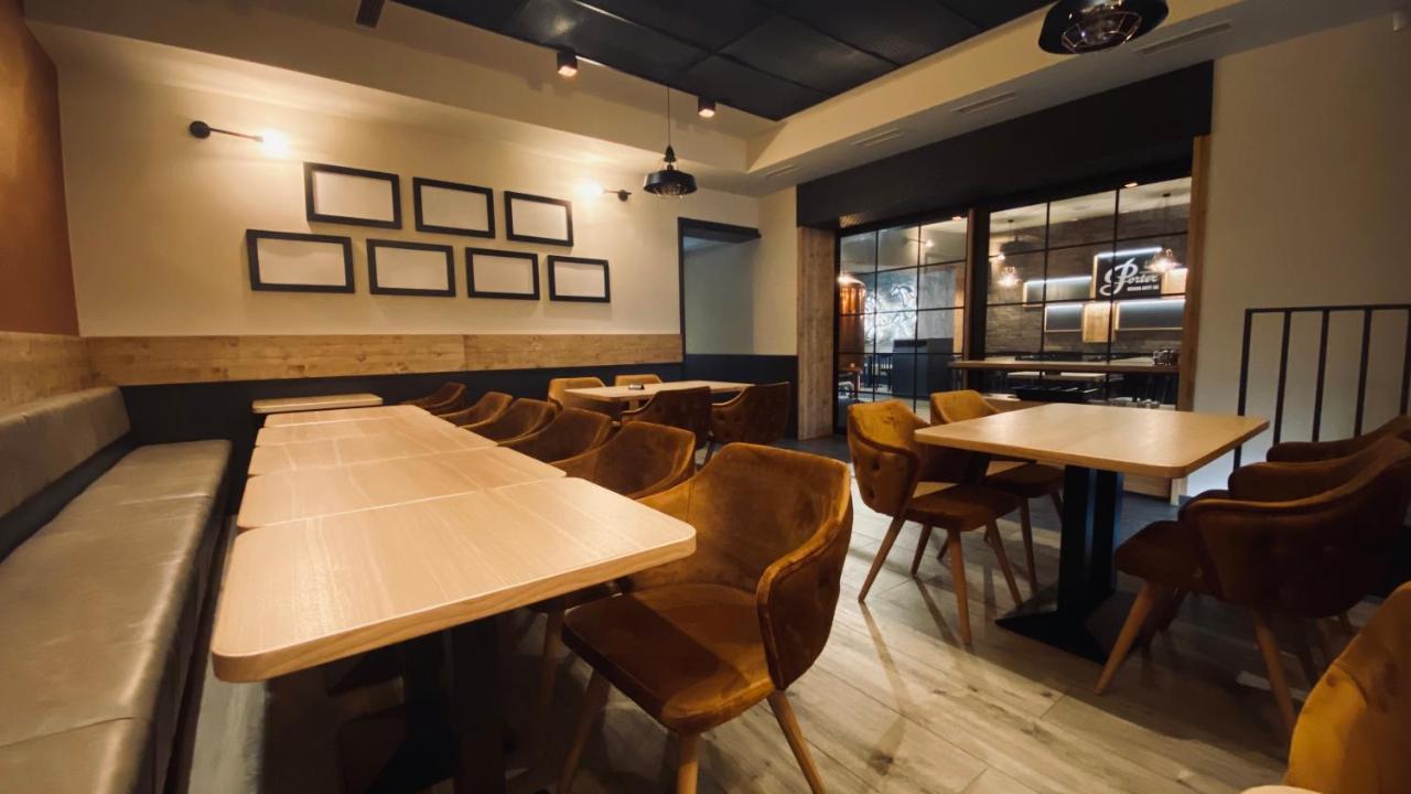 Lidovy Dum Opava Hotel Luaran gambar