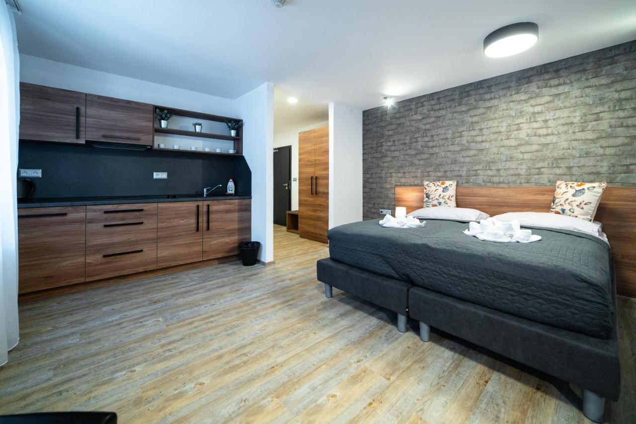 Lidovy Dum Opava Hotel Luaran gambar