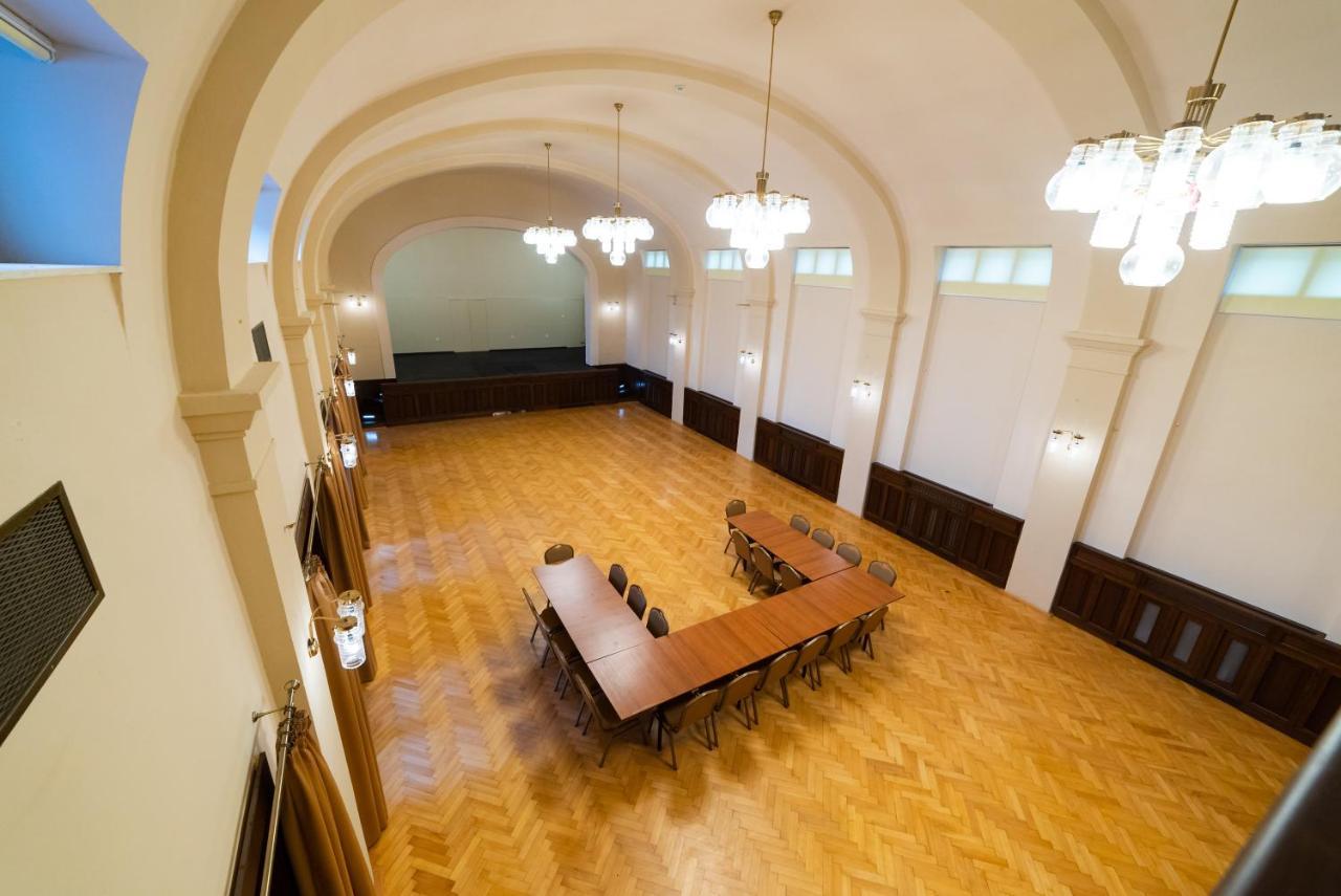 Lidovy Dum Opava Hotel Luaran gambar